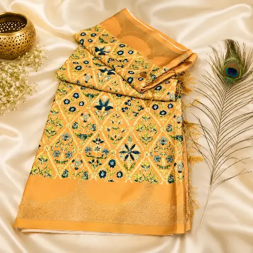 [74209001HH33B9] Elegant Peach Floral Printed Silk Blend Saree with Woven Border & Tassels